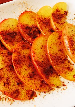 ローラ風ココナッツオイルで焼きりんご♩-レシピのメイン写真