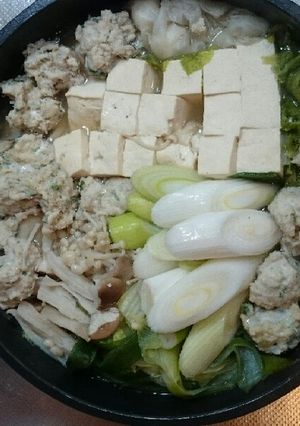 とり軟骨つくね鍋 手作り無臭にんにく入り-レシピのメイン写真