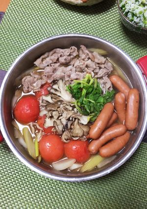 簡単美味☆丸ごとトマトとセロリの洋風鍋-レシピのメイン写真