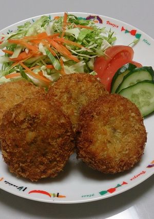 息子の好物☆ひき肉卵入りコロッケ-レシピのメイン写真
