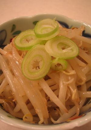 もやしとしらすの梅昆布茶炒め-レシピのメイン写真