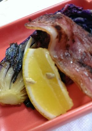 紫白菜のベーコンサラダ♪自家製たれで-レシピのメイン写真
