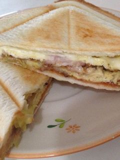 ♡卵とベーコンレタスホットサンド♡-レシピのメイン写真