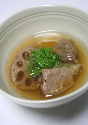 牛スジ肉と蓮根のスープ♪-レシピのメイン写真