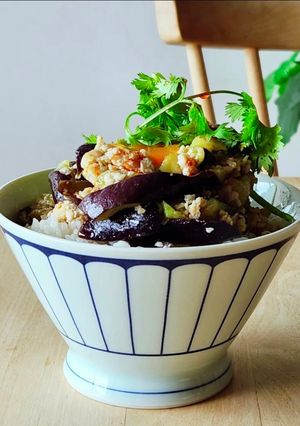 簡単♪夏の夕食♪鶏肉となすサラダ丼♪副菜-レシピのメイン写真