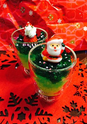 カップゼリー 簡単 (クリスマスにも)-レシピのメイン写真
