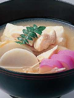 里芋と鶏の白みそのお雑煮-レシピのメイン写真