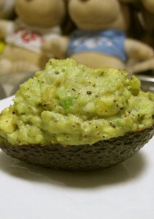 アボカドのポテトサラダ-レシピのメイン写真