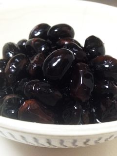 まだ間に合う♡圧力鍋で時間短縮!黒豆煮豆-レシピのメイン写真