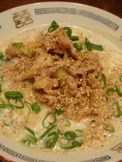 おひとりさまのとんこつ似ラーメン-レシピのメイン写真