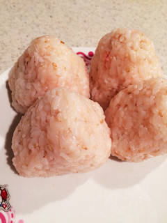 明太マヨ胡麻おにぎり-レシピのメイン写真
