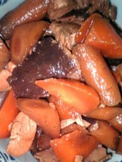 ごはんがすすむ♪鶏肉とごぼうの煮物みそ味-レシピのメイン写真