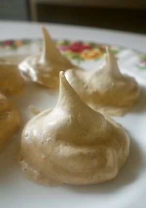 ふわっととろける玉露入りメレンゲクッキー-レシピのメイン写真