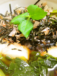 *小松菜のお醤油雑煮*鰹節と海苔をかけて-レシピのメイン写真