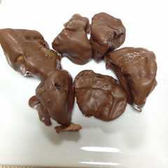 รูปของ ガーナチョコでりんごチョコ♡