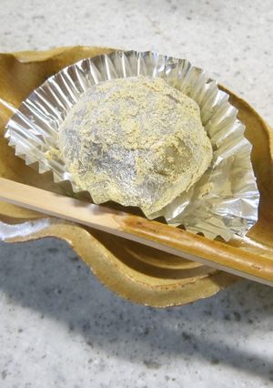 黒豆の煮汁をリメイク♪栗あん大福-レシピのメイン写真