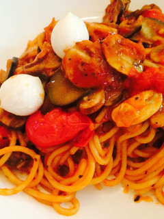 ナスとキノコのトマトソースパスタ-レシピのメイン写真