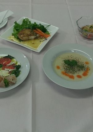 鶏もも肉香草〜レモンバターソース〜-レシピのメイン写真