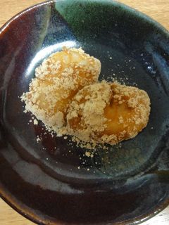 【きな粉餅】 明智光秀 中鉄砲 きな粉餅［伸光製菓(株)］｜お土産｜岐阜県観光