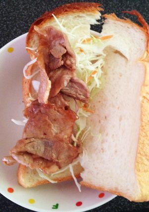 豚の生姜焼きでパンサンド-レシピのメイン写真