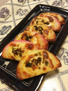 簡単リメイク!マヨチーズ乗せ焼きかまぼこ-レシピのメイン写真