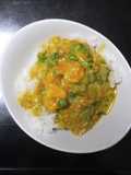 ココナッツミルクのインド風エビカレー