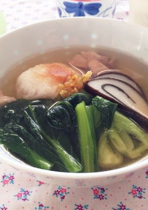 焼きあご出汁で小松菜と鶏肉のお雑煮-レシピのメイン写真
