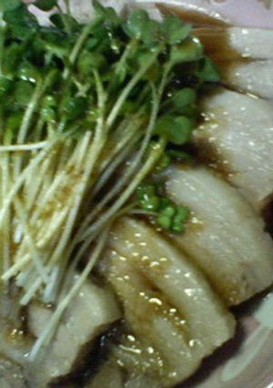 圧力鍋♪茹で豚の甘酢ゴマダレ-レシピのメイン写真