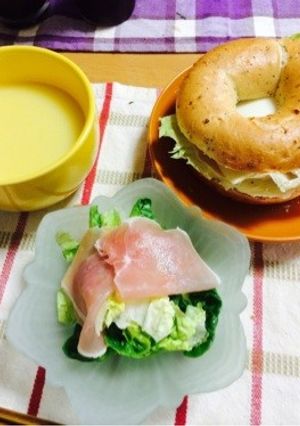 ベーグルサンド（生ハムとクリームチーズ）-レシピのメイン写真