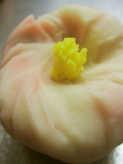 練りきり生地の作り方☆レンジで簡単-レシピのメイン写真