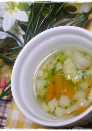 離乳食後期 にんじんブロッコリーの味噌汁-レシピのメイン写真