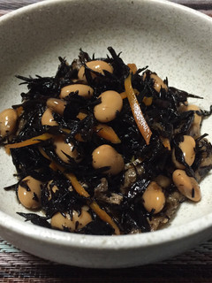 お味ひかえめ*ひじきの煮物-レシピのメイン写真