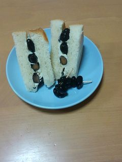 クリームチーズと黒豆のサンドイッチ-レシピのメイン写真