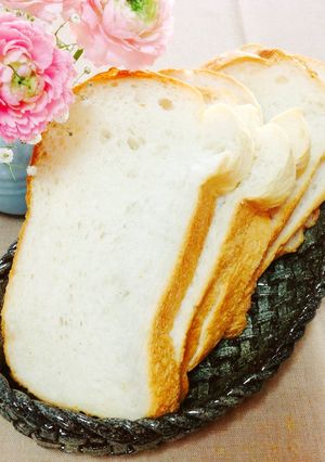 HB☆小麦が美味しい♡シンプル食パン-レシピのメイン写真
