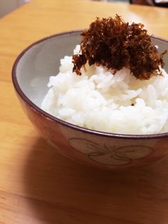 出汁をとった後の鰹節で簡単激ウマふりかけ-レシピのメイン写真