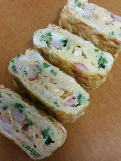☆カニかまとねぎで卵焼き☆-レシピのメイン写真