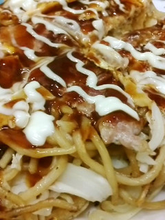 広島のお好み焼き(フライパン2つ使用)-レシピのメイン写真