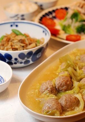 たっぷりキャベツと肉団子のスープ煮-レシピのメイン写真