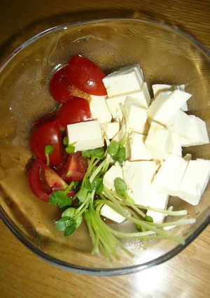 豆腐とプチトマトのサラダ-レシピのメイン写真