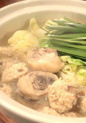フワフワ・コリコリ食感！鶏つくね鍋-レシピのメイン写真