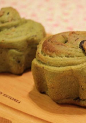 抹茶黒豆と栗きんとんのパン-レシピのメイン写真