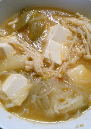 白滝 豆腐 ネギの 中華風 味噌煮込み!-レシピのメイン写真