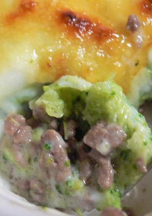 ブロッコリーと挽肉のグラタン-レシピのメイン写真