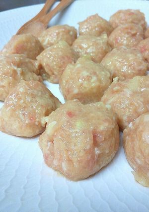 豚コマde節約☆簡単ふわふわ肉団子♪-レシピのメイン写真