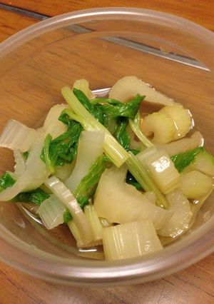 セロリ嫌いでもイケる？セロリの浅漬け-レシピのメイン写真