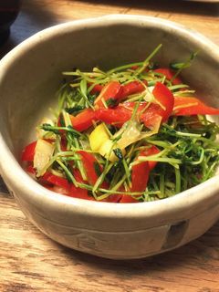 豆苗とパプリカの塩レモン炒め-レシピのメイン写真
