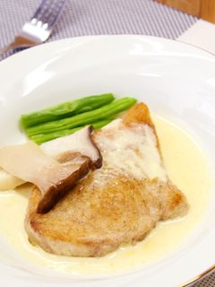 もうかさめのムニエル。クリームソース-レシピのメイン写真