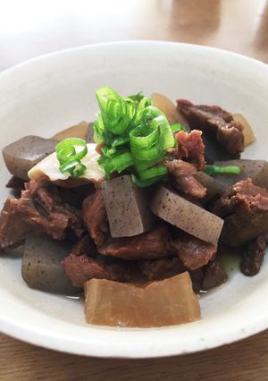 簡単牛スジ煮込み、ニンニク風味-レシピのメイン写真
