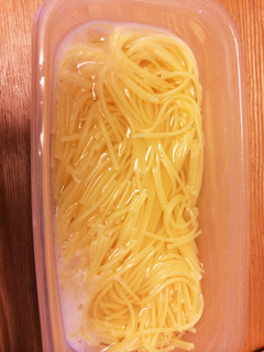 簡単ランチ☆レンジでパスタをゆでる-レシピのメイン写真