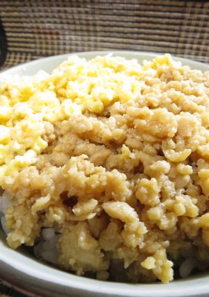 濃い目の味付け「そぼろ親子丼」-レシピのメイン写真
